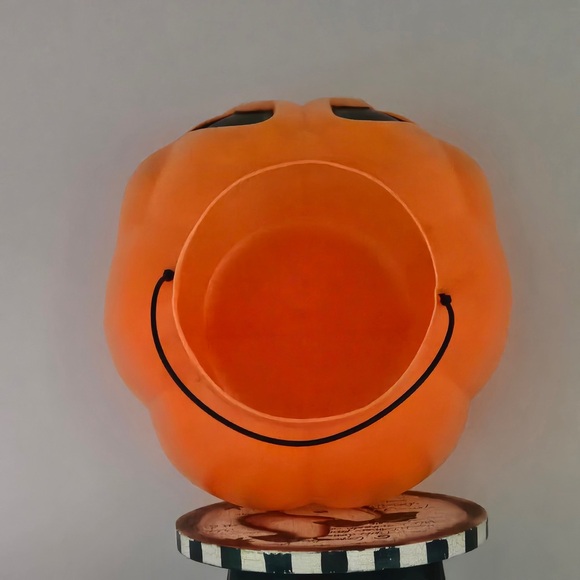 Rare Vintage Jack-O-Lantern Pumpkin Candy Bucket - Picture 4 of 6
